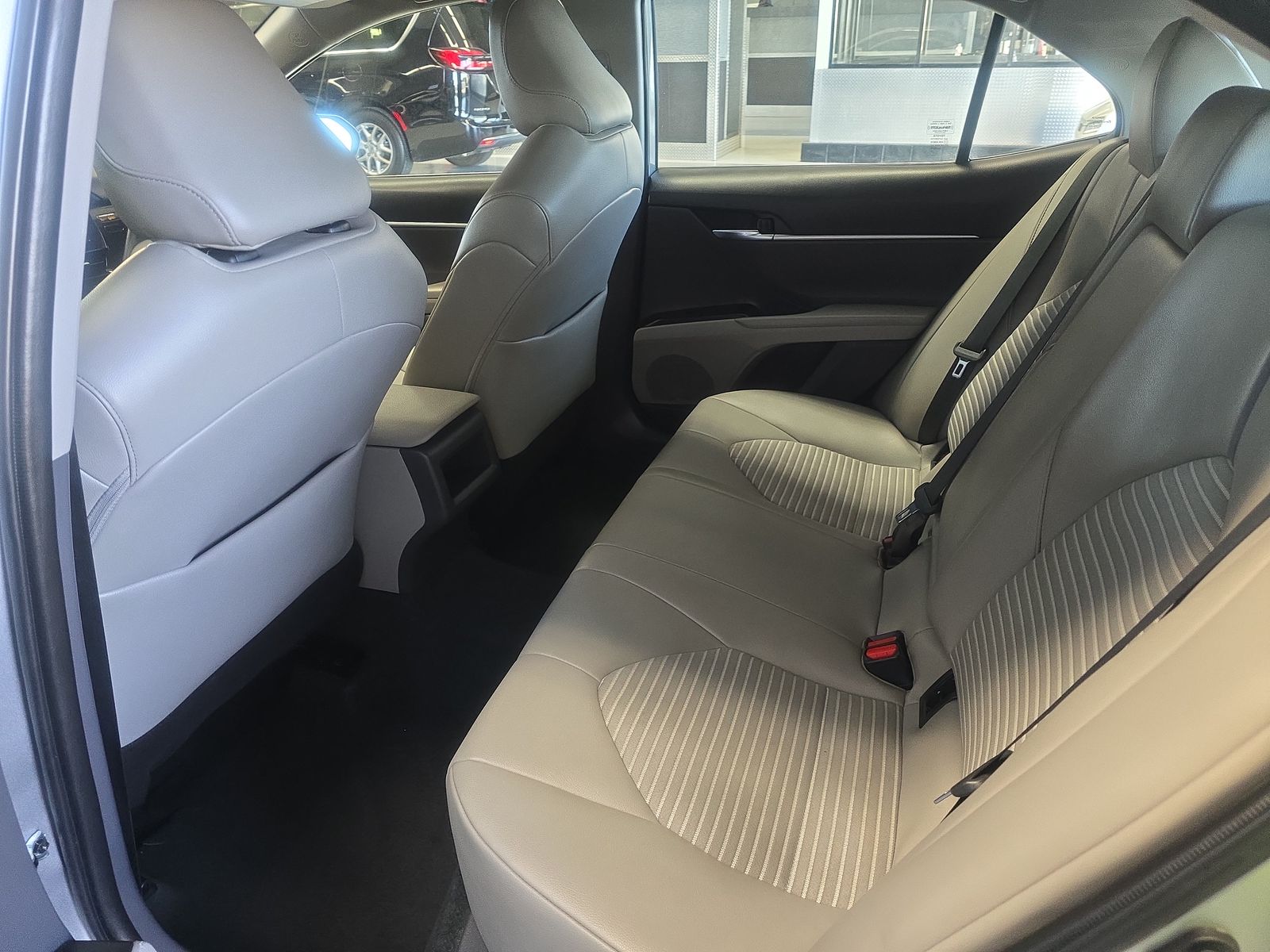 2022 Toyota Camry SE FWD