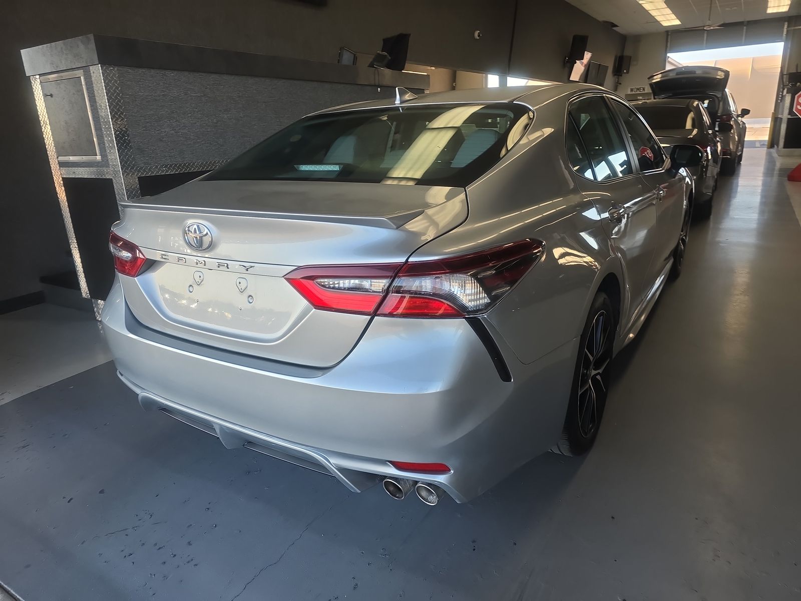 2022 Toyota Camry SE FWD