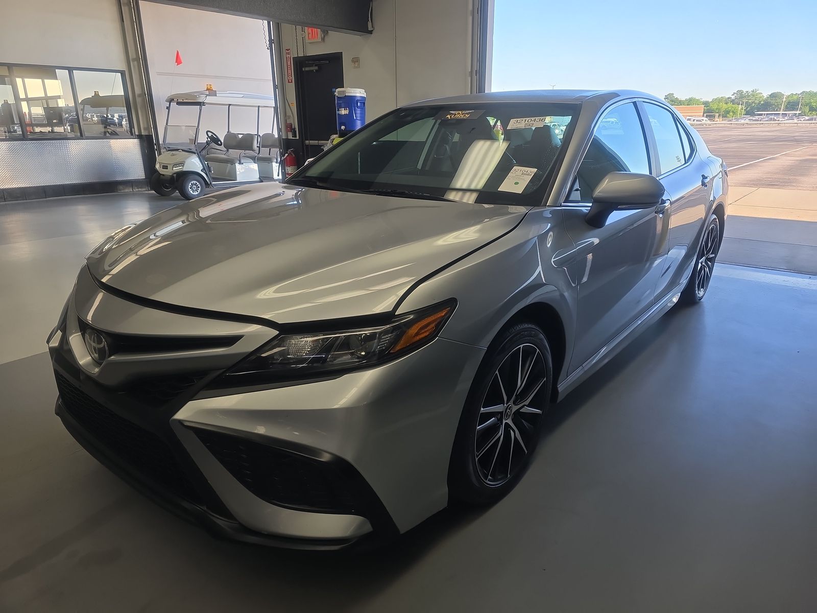 2022 Toyota Camry SE FWD