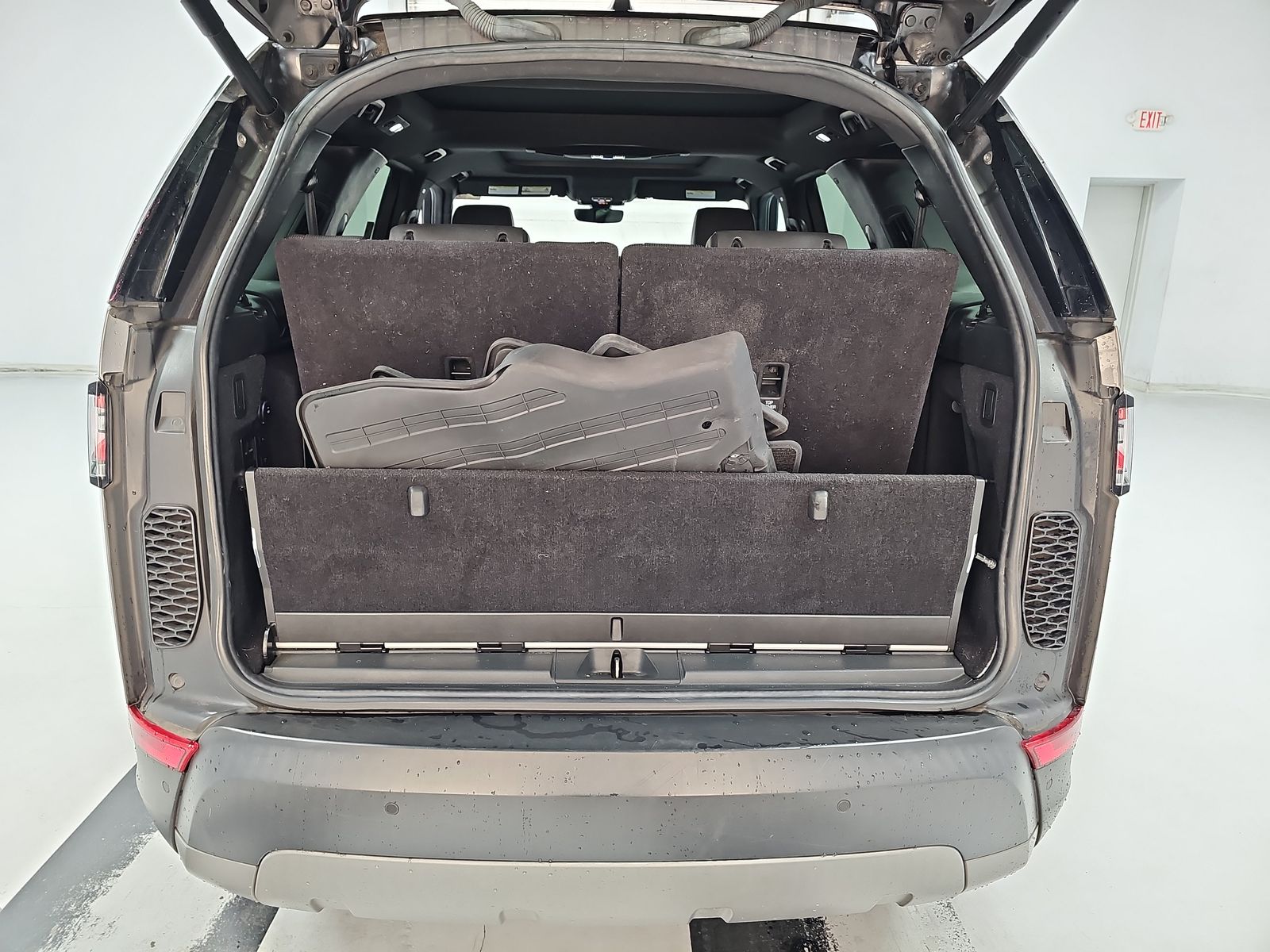 2017 Land Rover Discovery HSE Luxury AWD