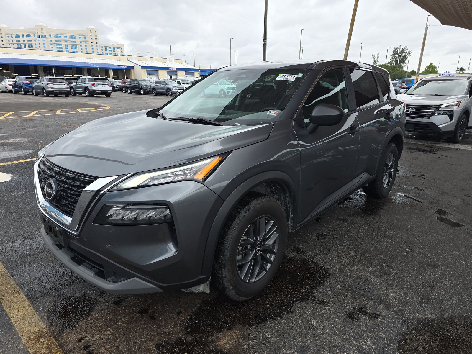 2023 Nissan Rogue S FWD