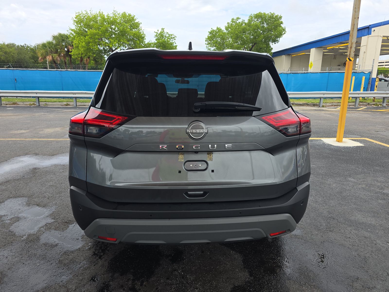 2023 Nissan Rogue S FWD