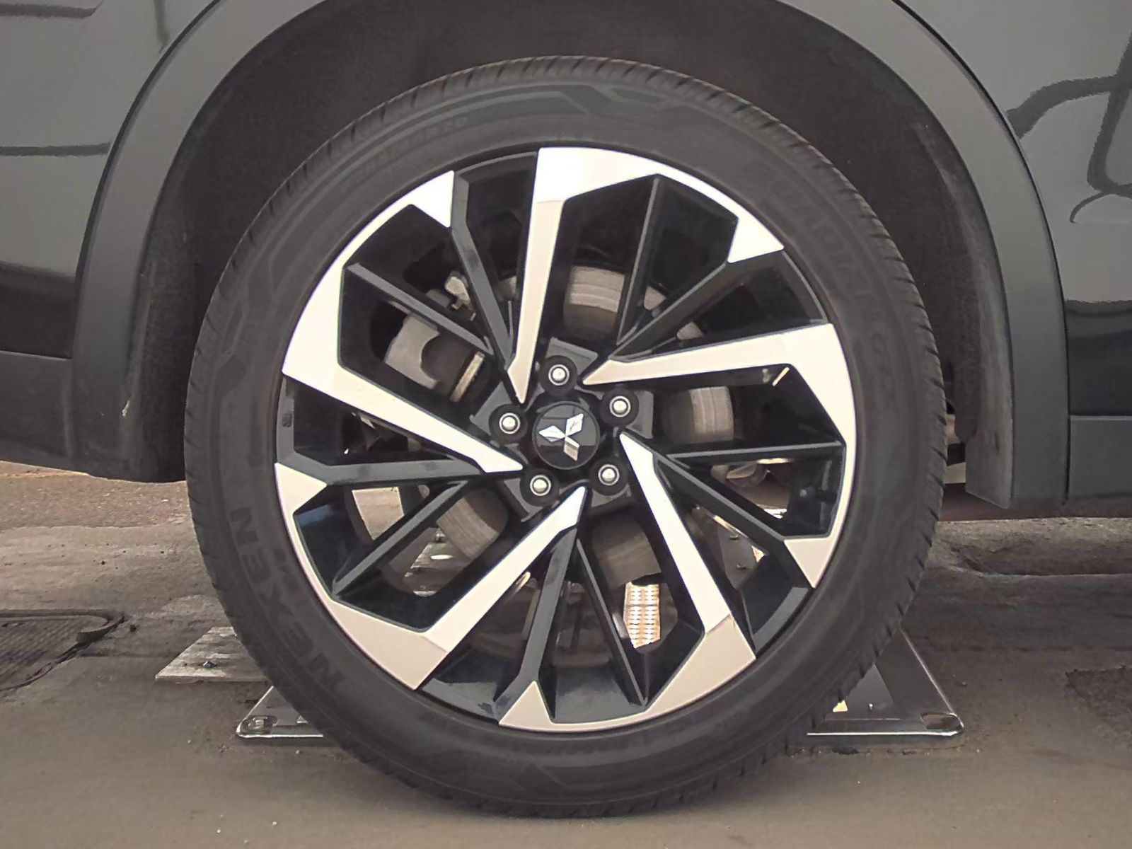 2023 Mitsubishi Outlander PHEV SE AWD