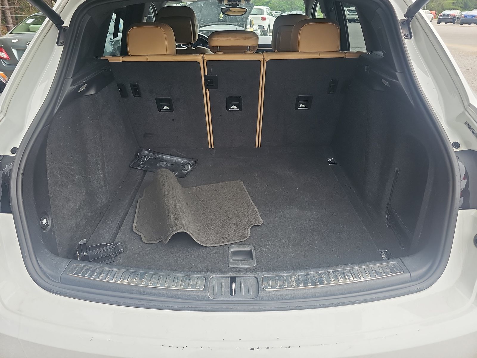 2018 Porsche Macan Base AWD