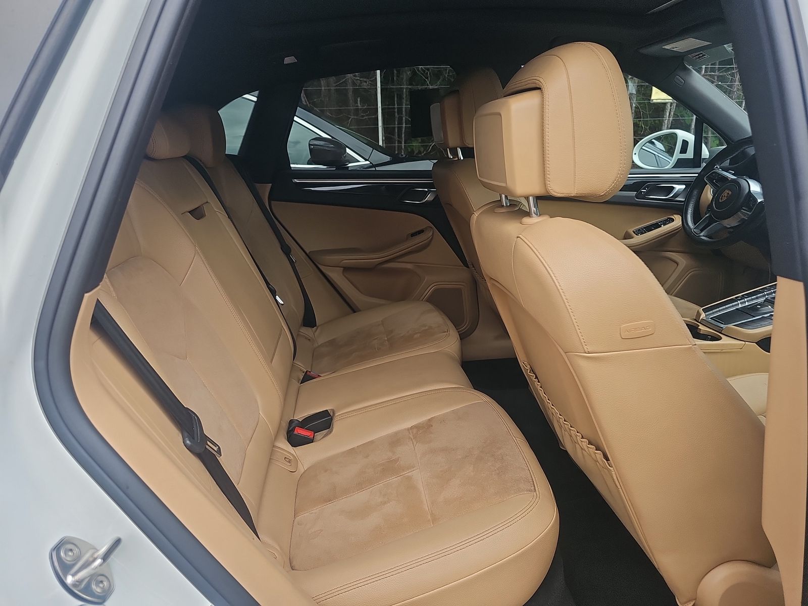 2018 Porsche Macan Base AWD