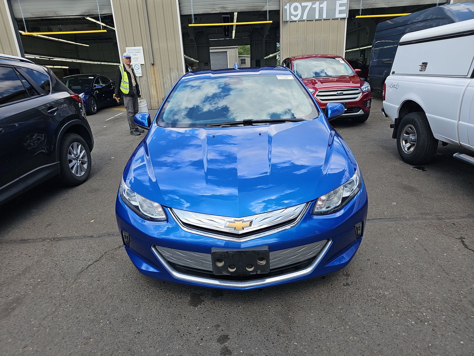 2018 Chevrolet Volt LT FWD