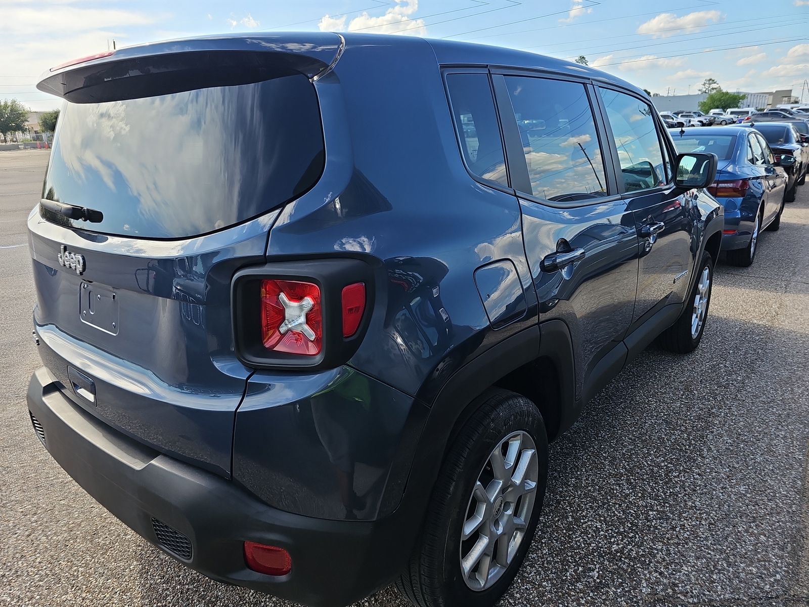 2023 Jeep Renegade Latitude AWD