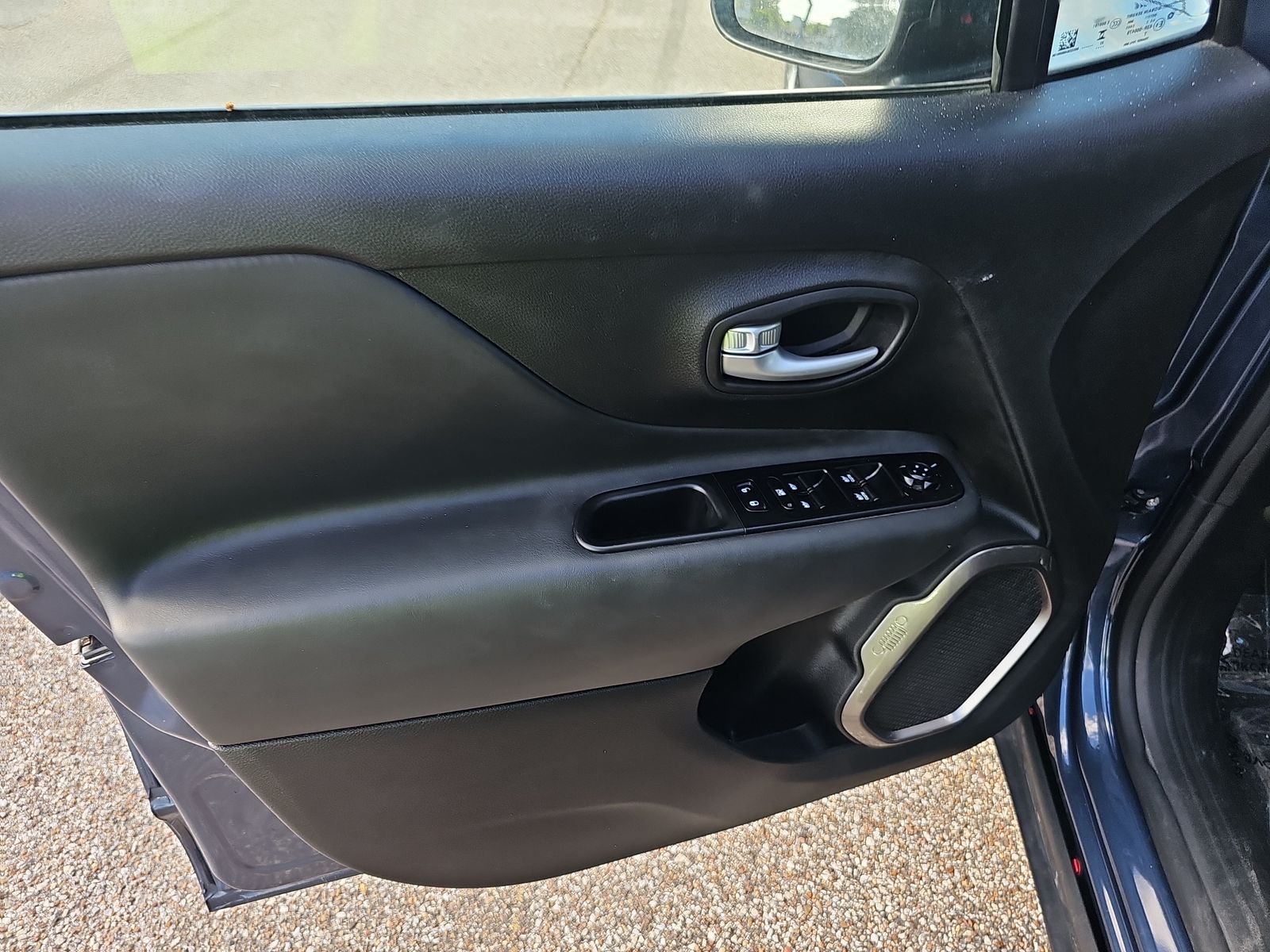 2023 Jeep Renegade Latitude AWD