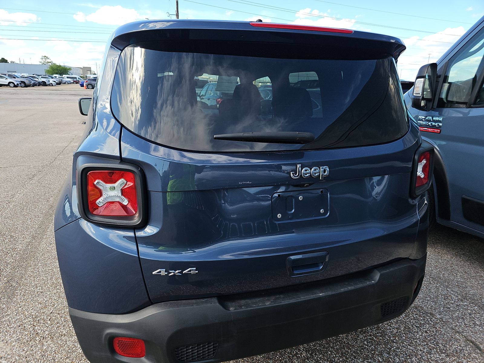 2023 Jeep Renegade Latitude AWD