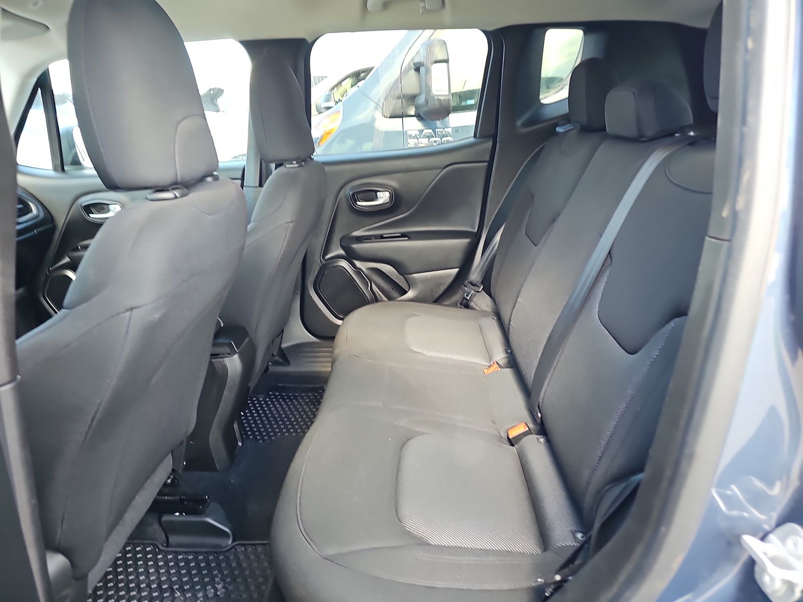 2023 Jeep Renegade Latitude AWD