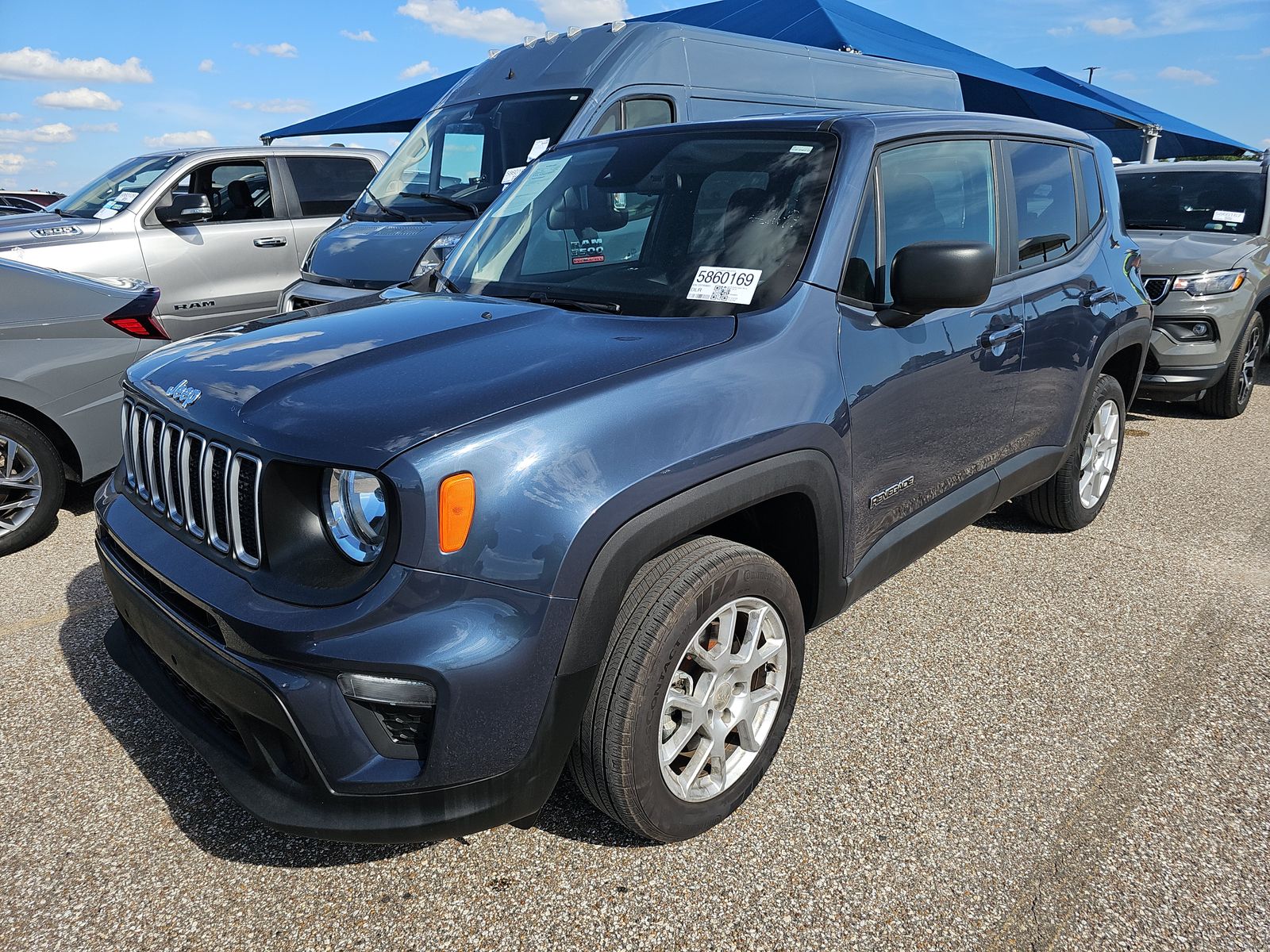2023 Jeep Renegade Latitude AWD