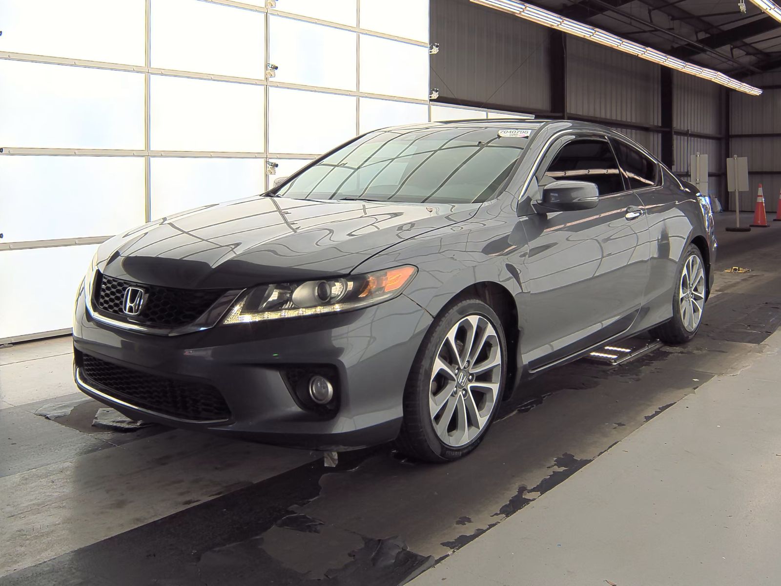 High-quality used cars Honda Accord Coupe. Only Clean Title!