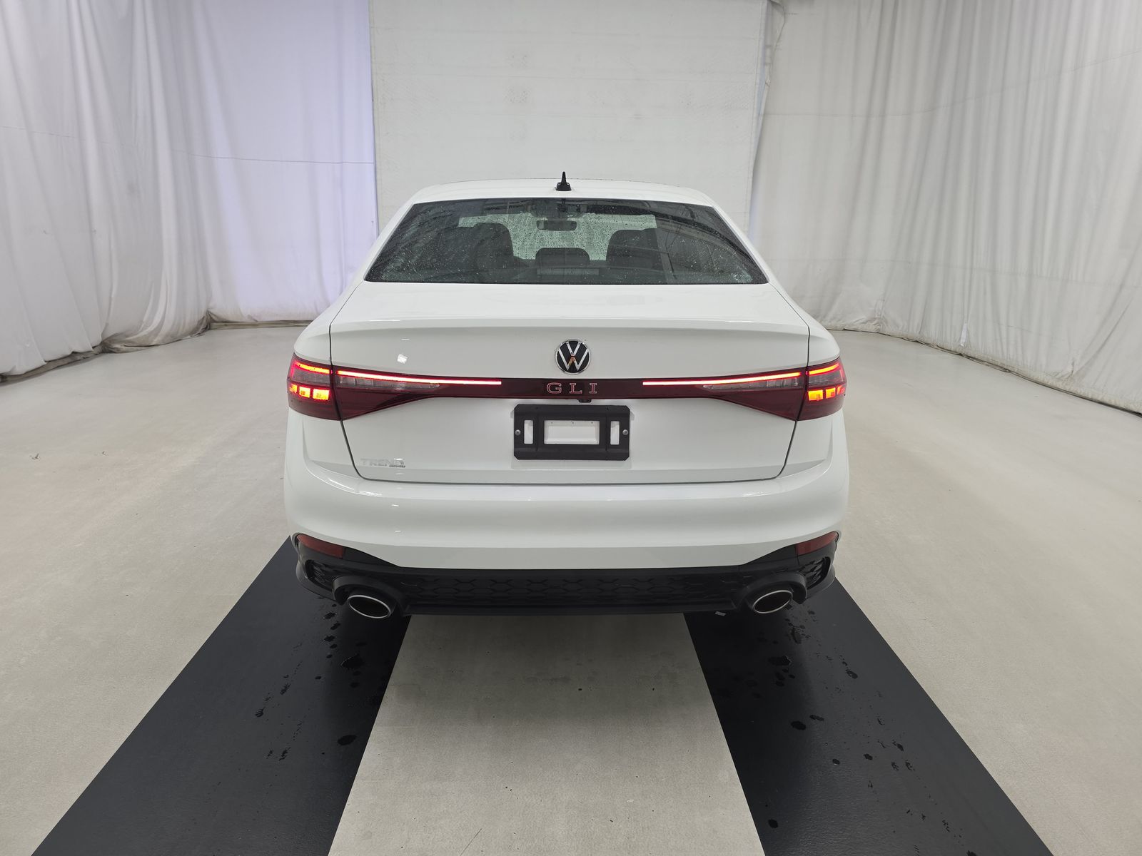 2025 Volkswagen Jetta 2.0T GLI Autobahn FWD