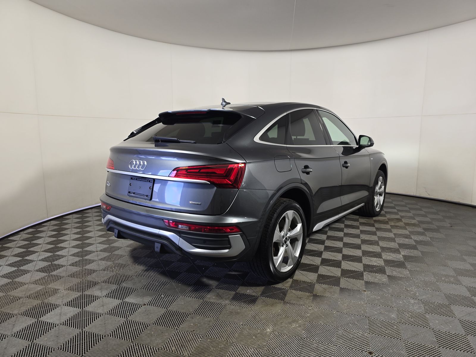 2022 Audi Q5 S line Premium Plus AWD
