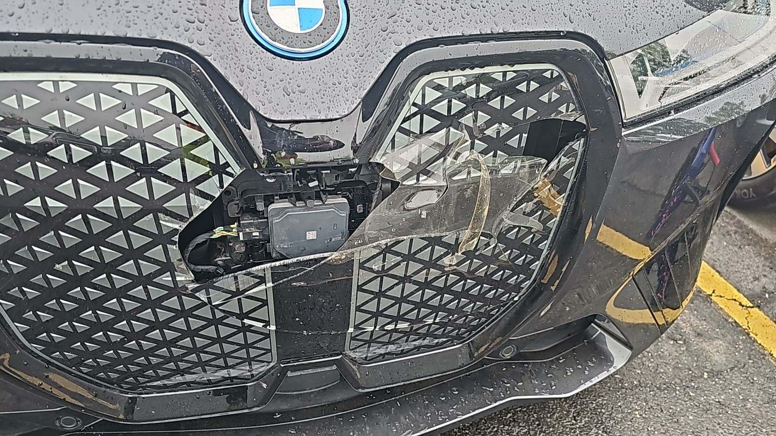 2023 BMW iX xDrive50 AWD