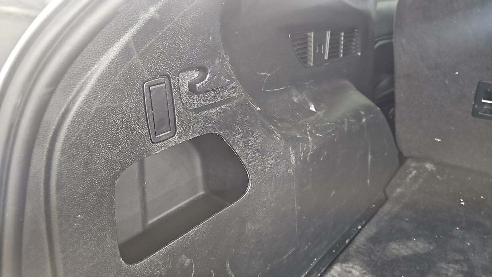 2022 Ford Edge SE AWD