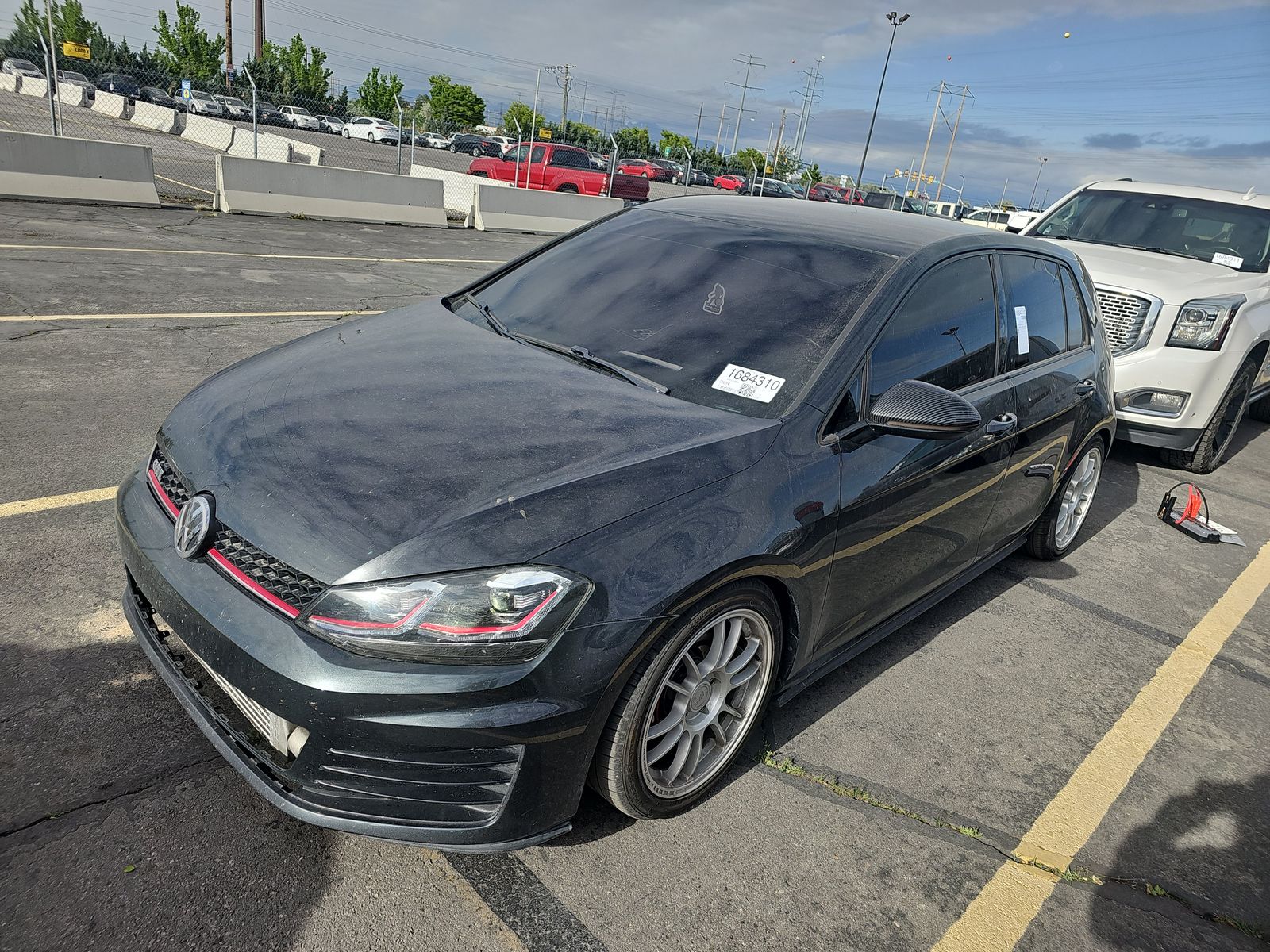 2017 Volkswagen Golf GTI 2.0T Sport FWD