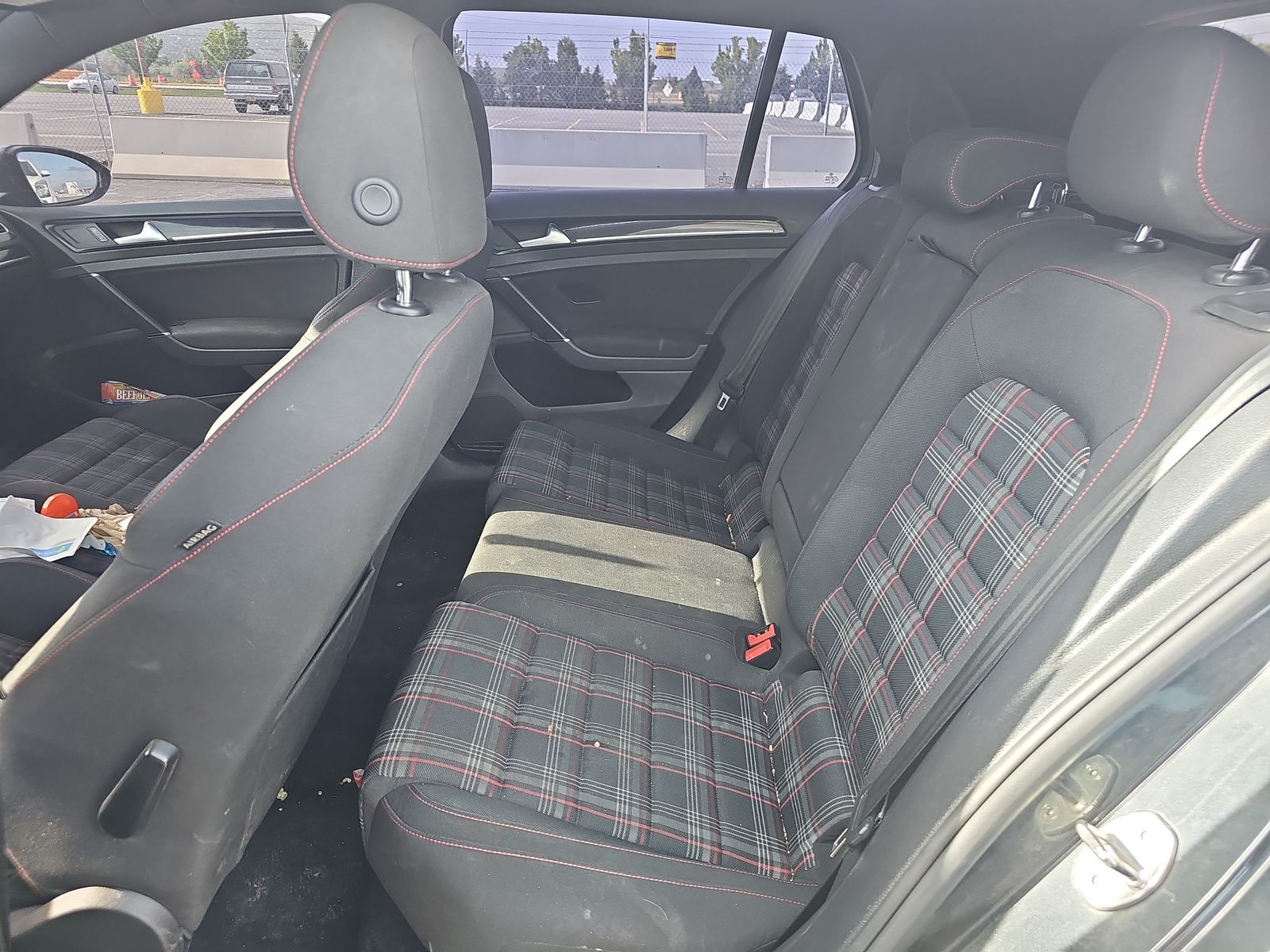 2017 Volkswagen Golf GTI 2.0T Sport FWD