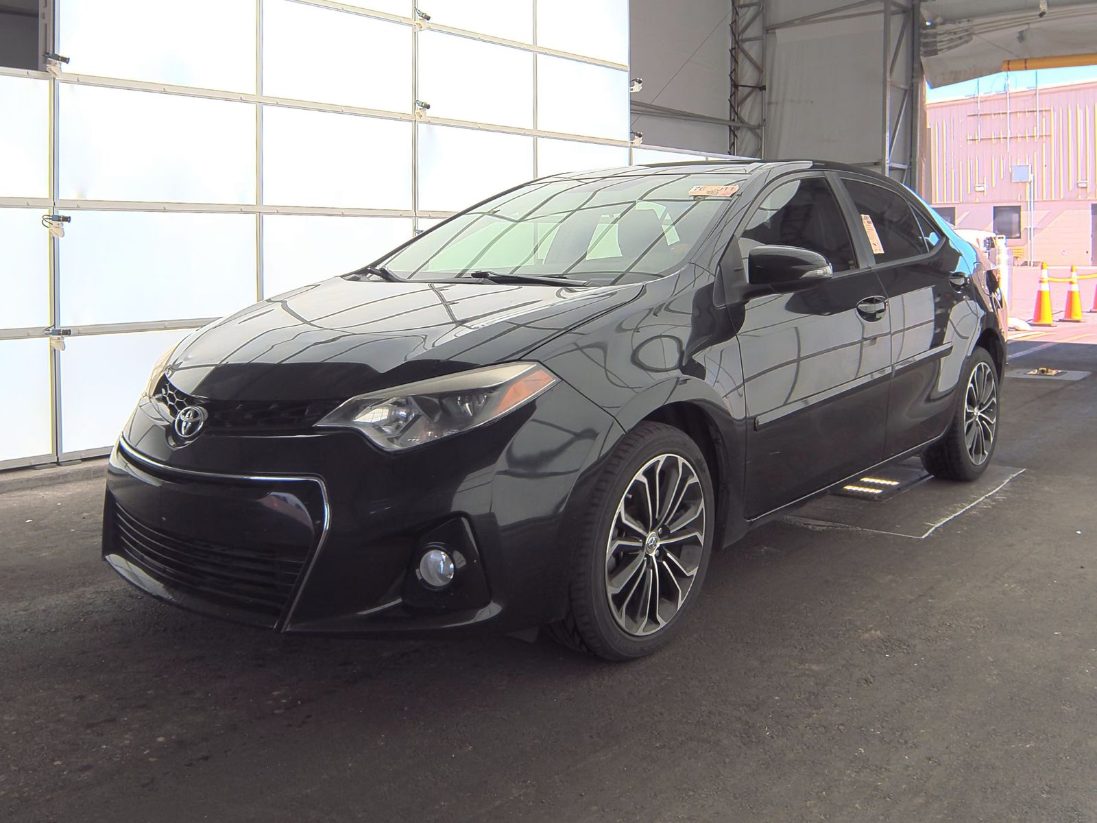 2015 Toyota Corolla S Plus FWD