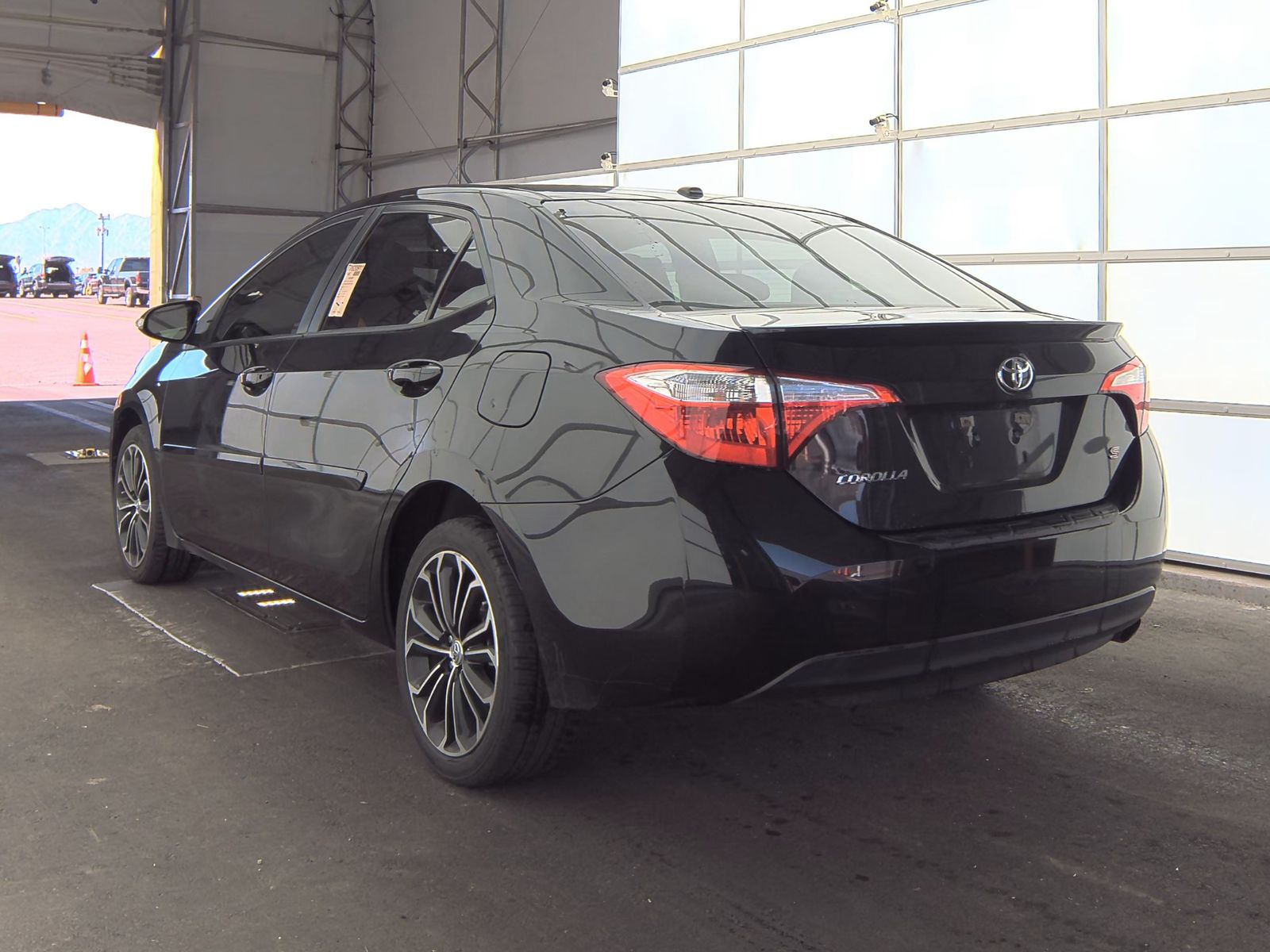 2015 Toyota Corolla S Plus FWD