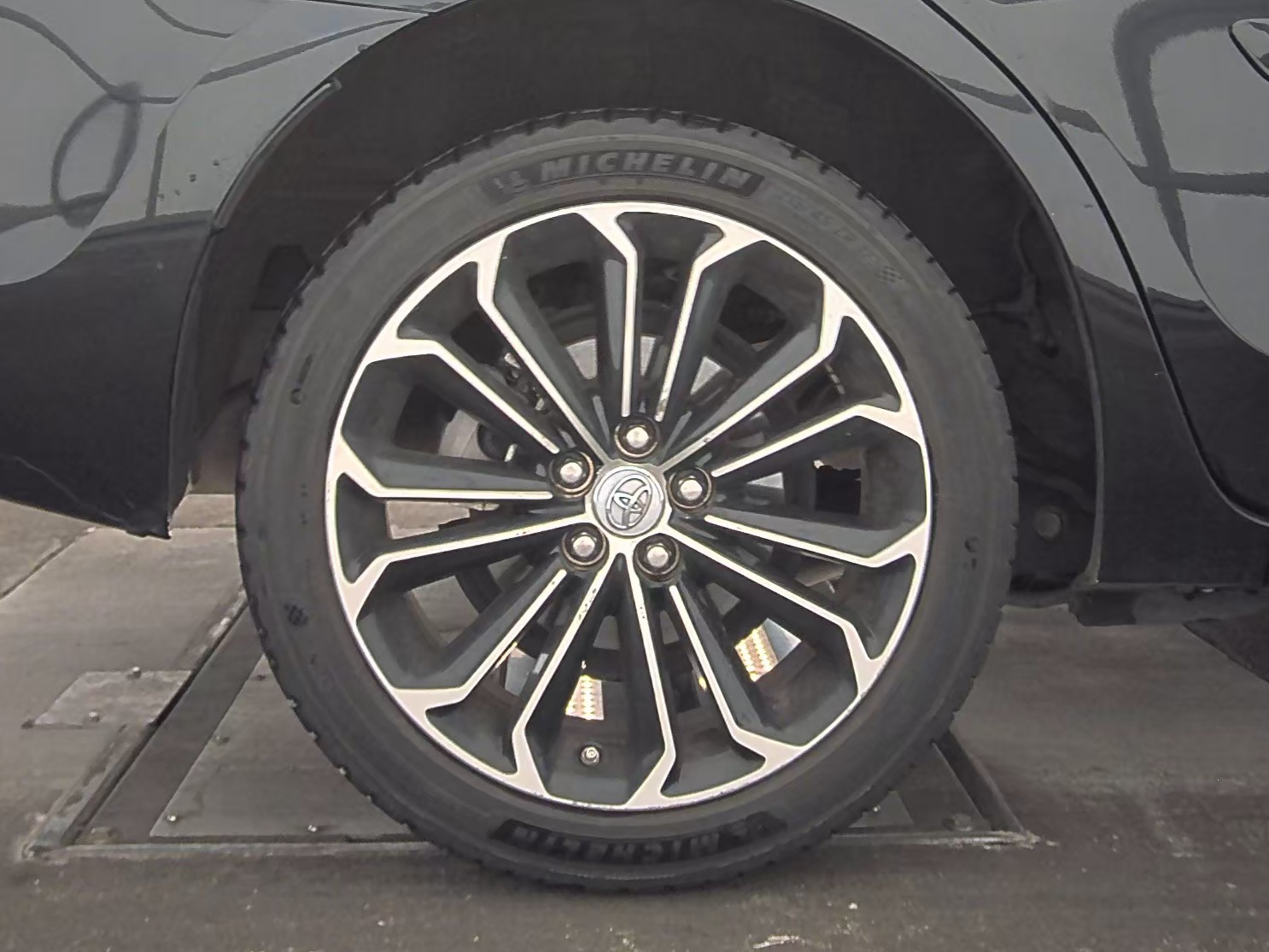 2015 Toyota Corolla S Plus FWD
