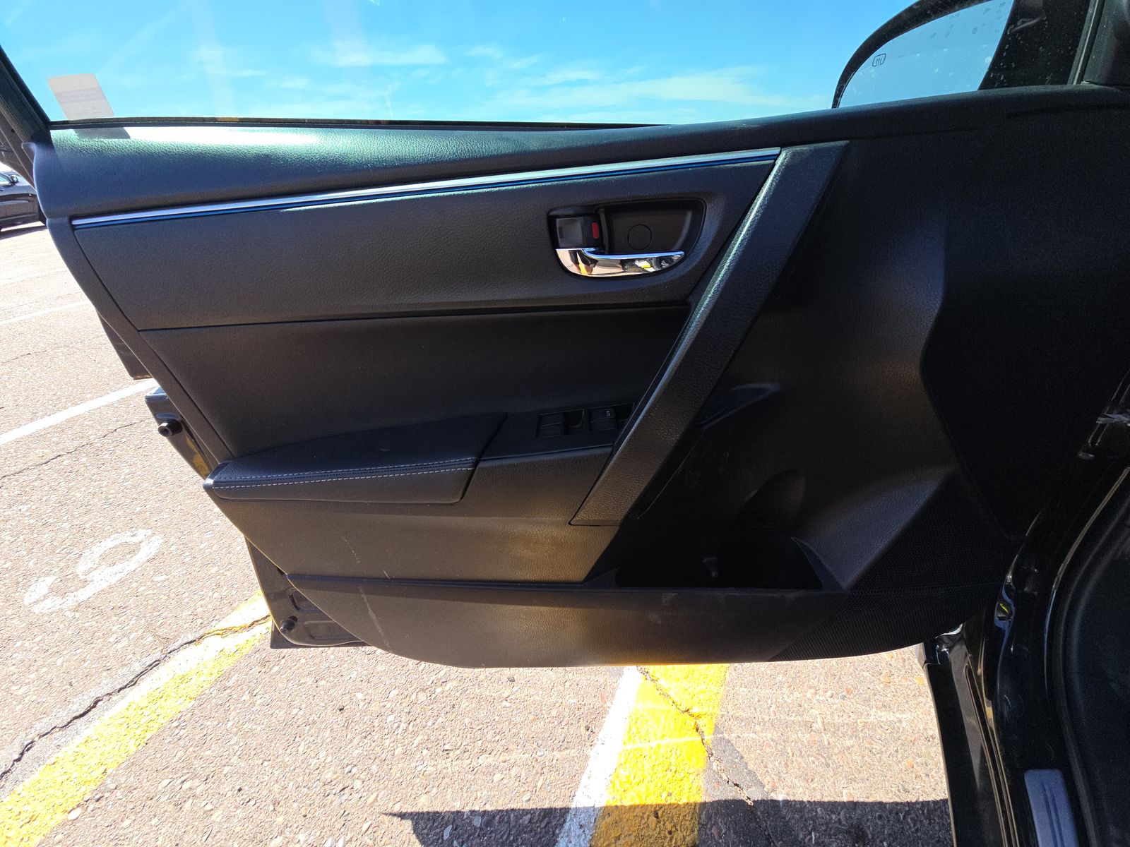 2015 Toyota Corolla S Plus FWD