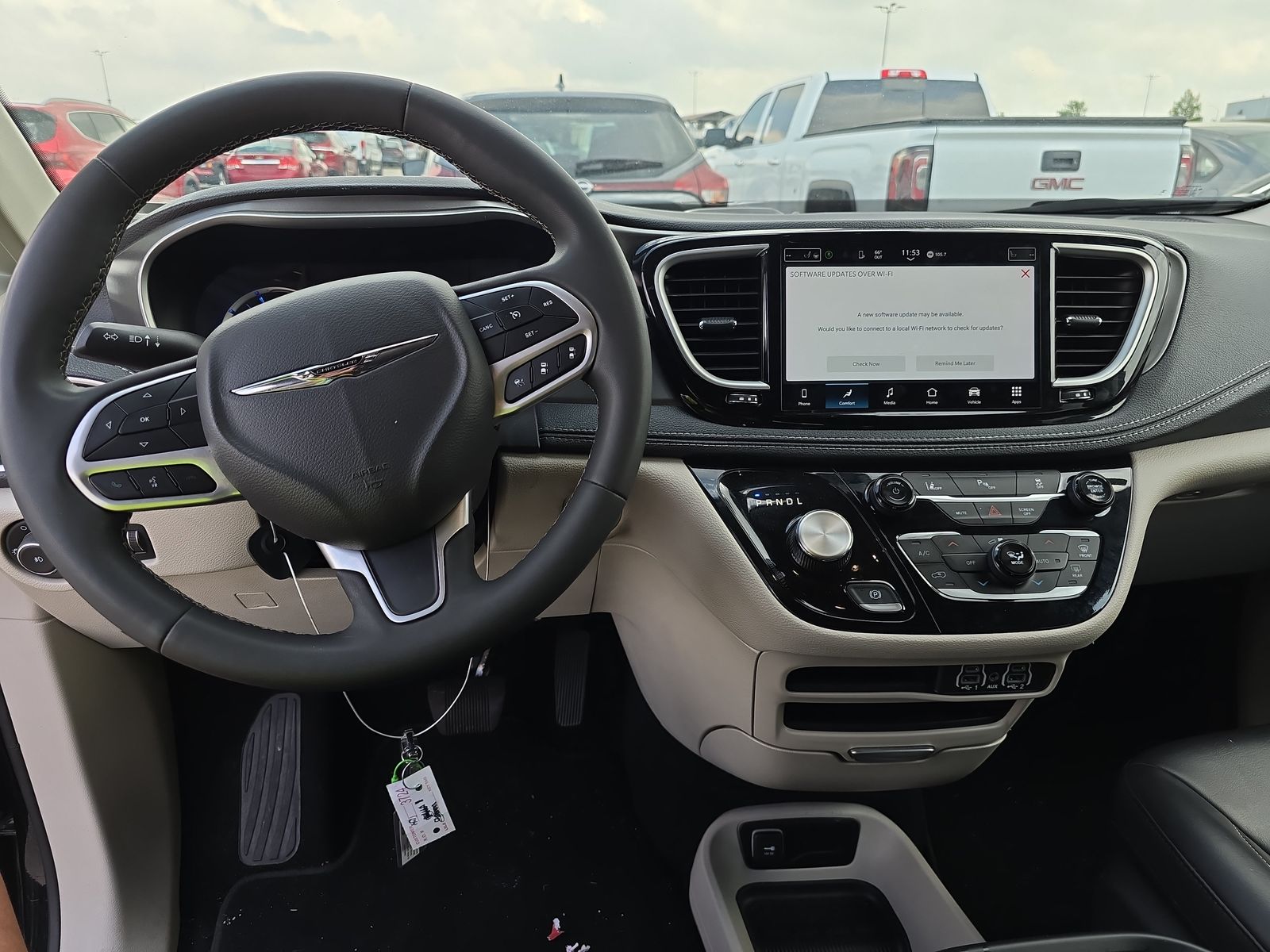 2023 Chrysler Pacifica Hybrid Touring L FWD