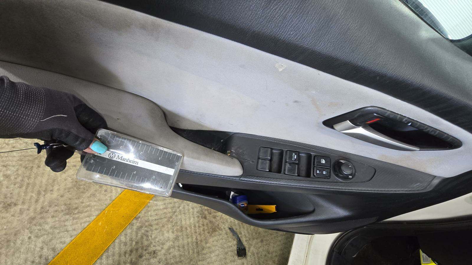 2019 Toyota Yaris LE FWD