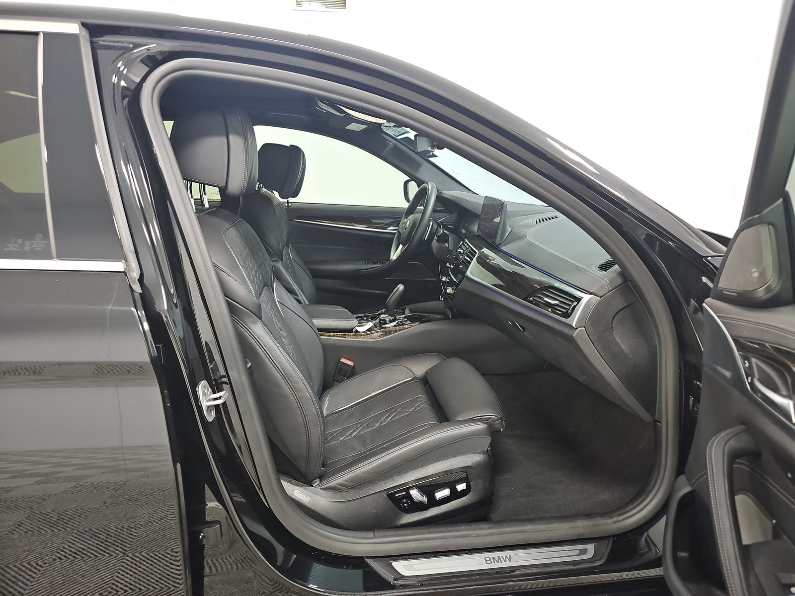 2022 BMW 5 Series 540i xDrive AWD