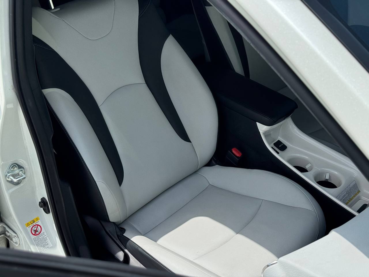 2017 Toyota Prius Prime Premium FWD