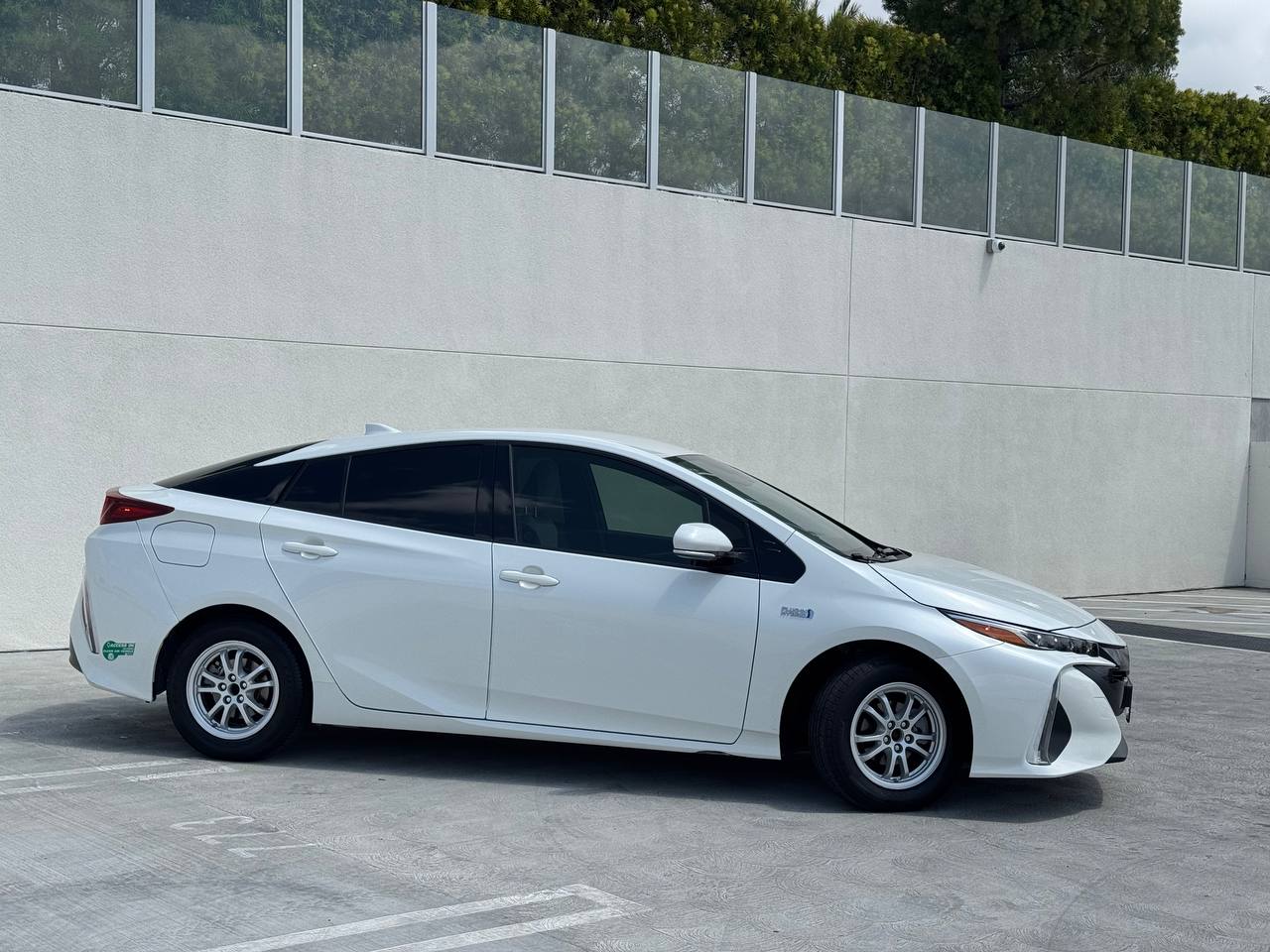 2017 Toyota Prius Prime Premium FWD