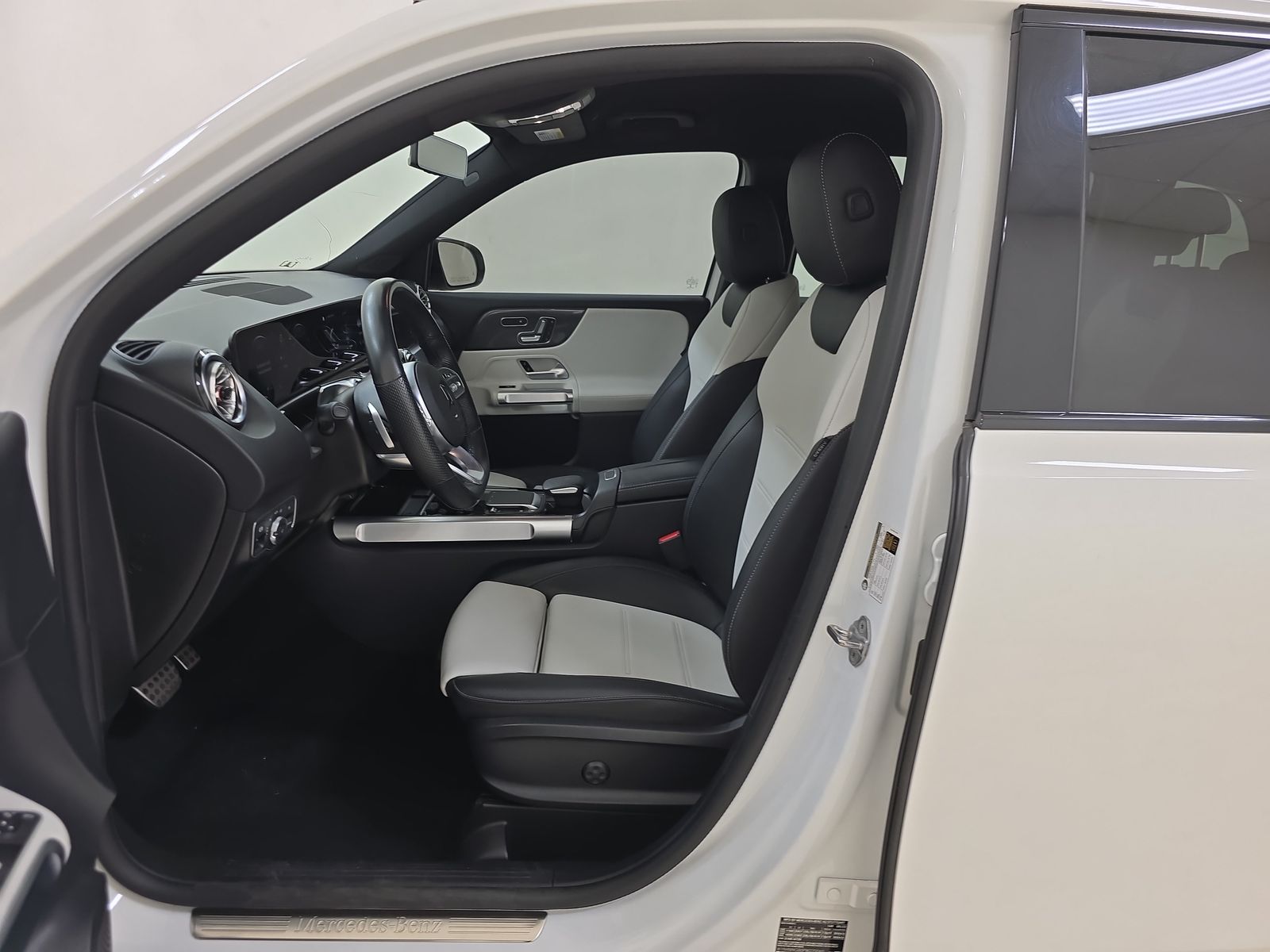 2023 Mercedes-Benz GLB GLB 250 FWD