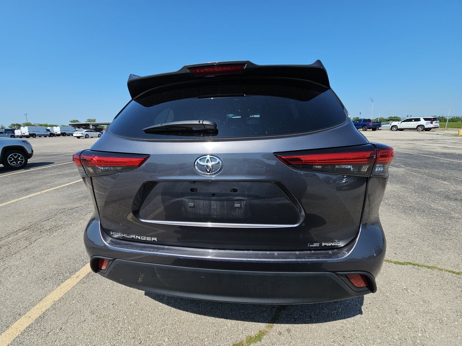 2023 Toyota Highlander LE AWD