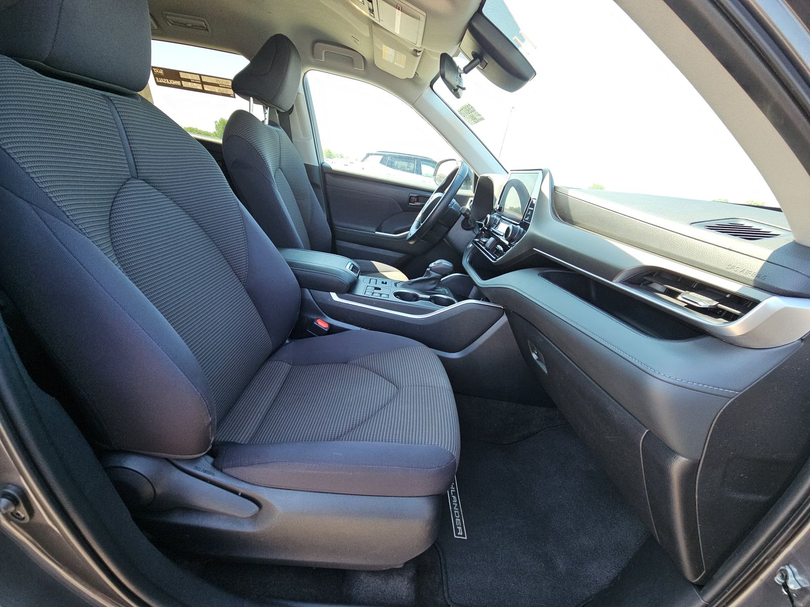 2023 Toyota Highlander LE AWD
