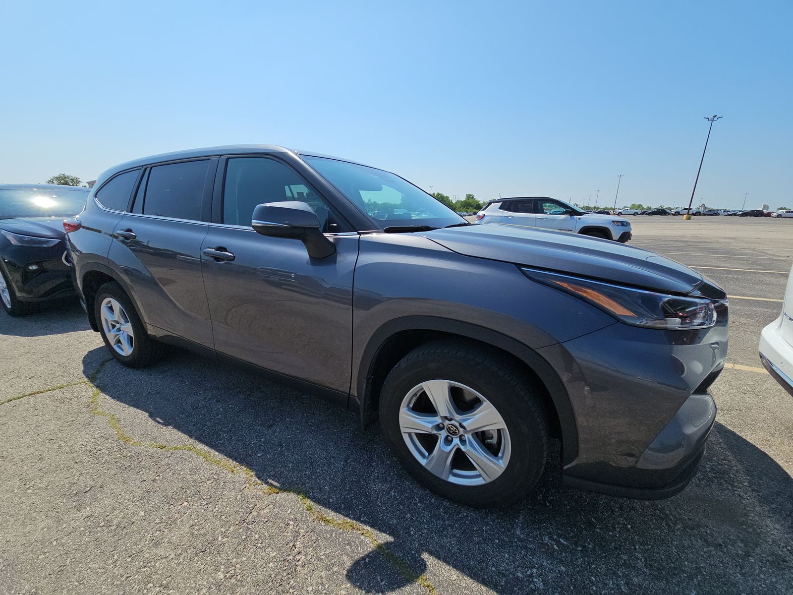 2023 Toyota Highlander LE AWD