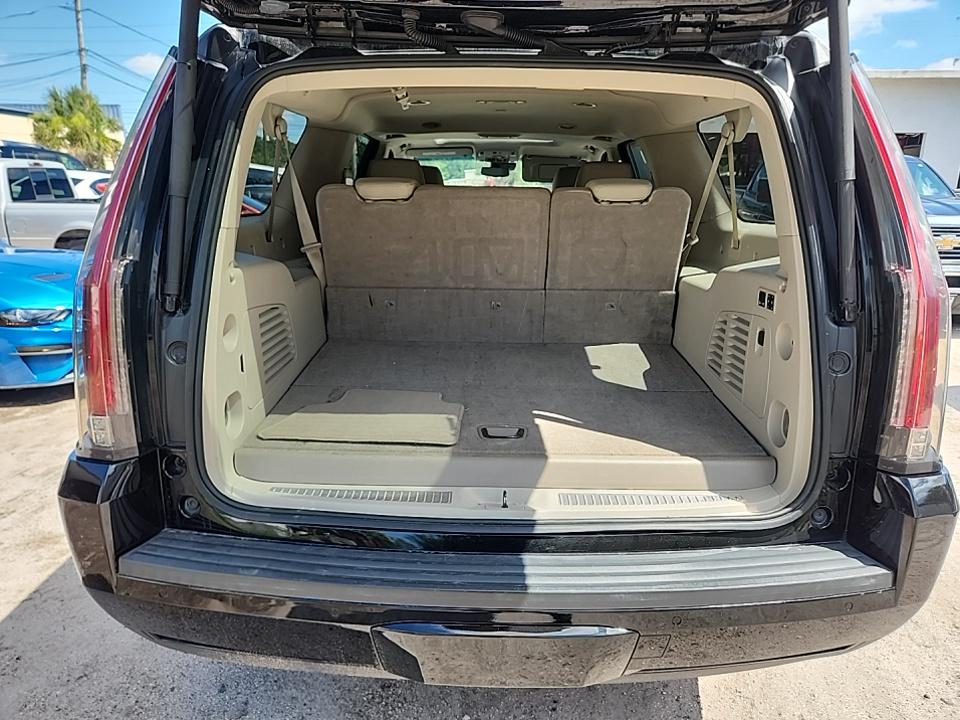 2019 Cadillac Escalade ESV Luxury RWD