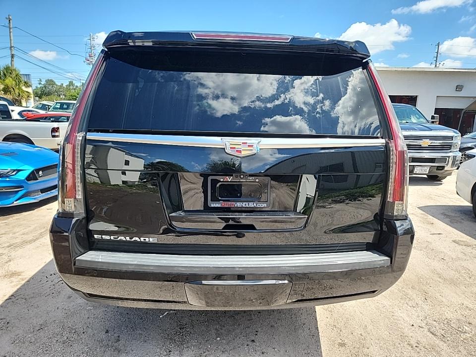 2019 Cadillac Escalade ESV Luxury RWD
