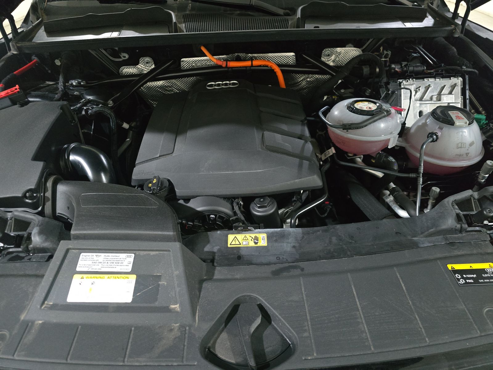 2022 Audi Q5 e Plug-In Hybrid S line Premium AWD