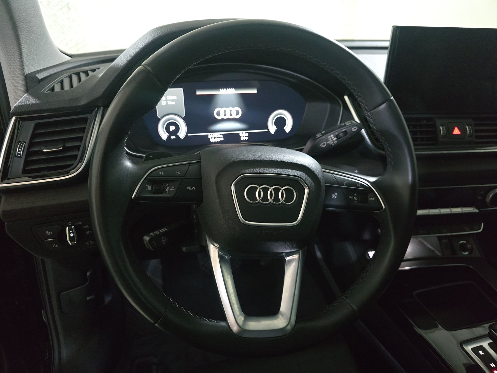 2022 Audi Q5 e Plug-In Hybrid S line Premium AWD