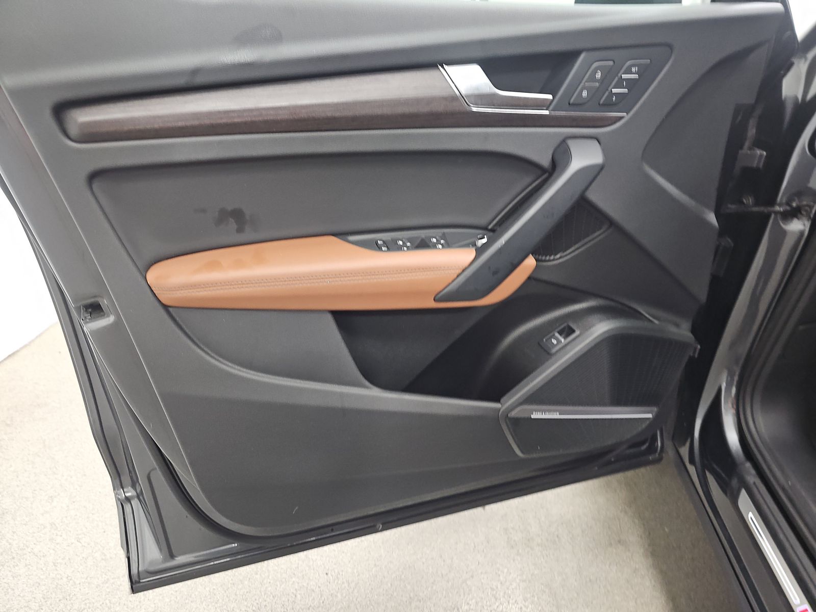 2022 Audi Q5 S line Premium Plus AWD