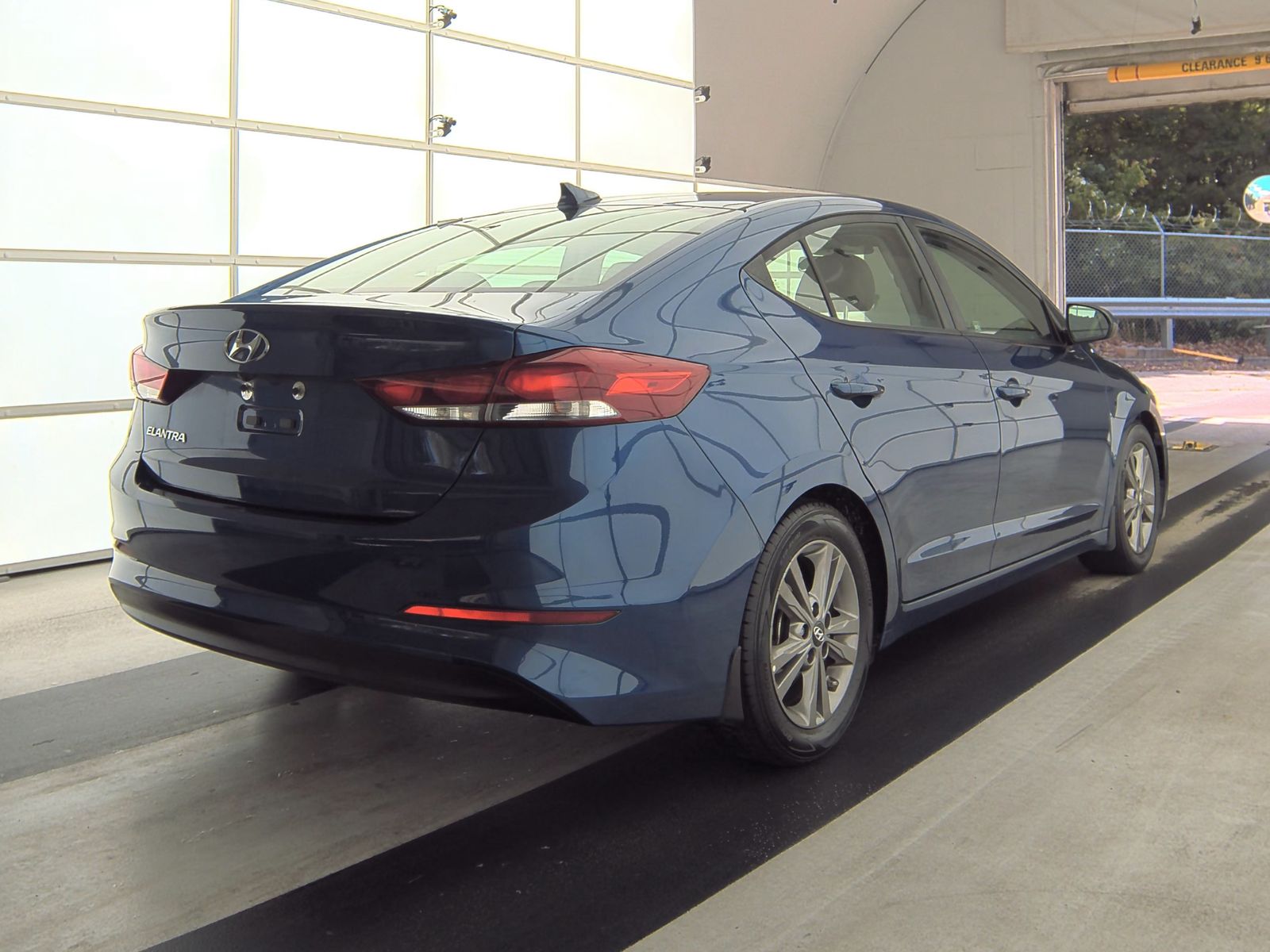 2018 Hyundai Elantra SEL FWD