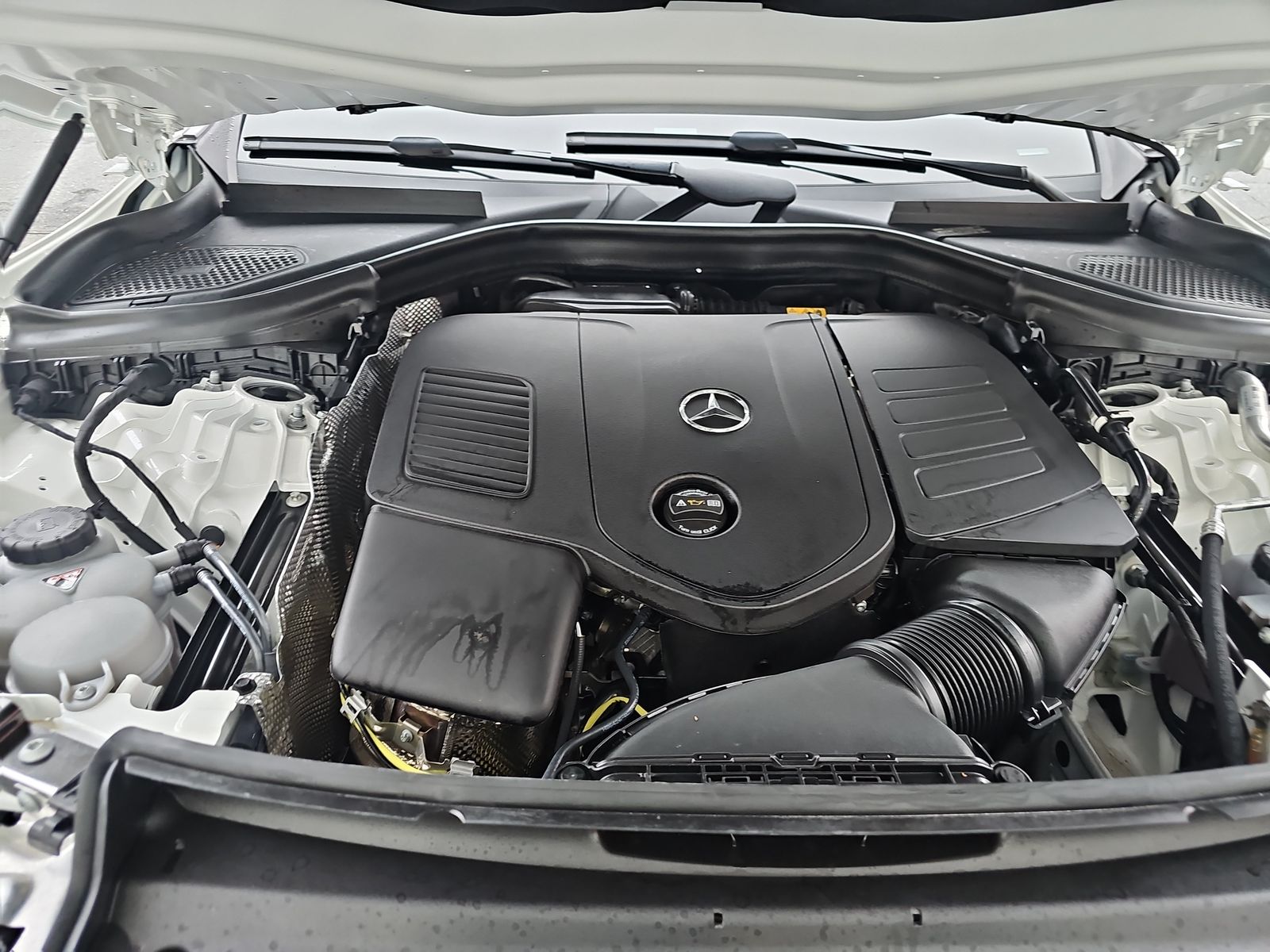 2024 Mercedes-Benz GLC GLC 300 AWD