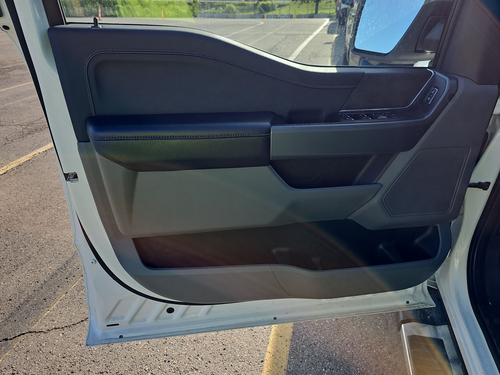 2024 Ford F-150 XLT AWD