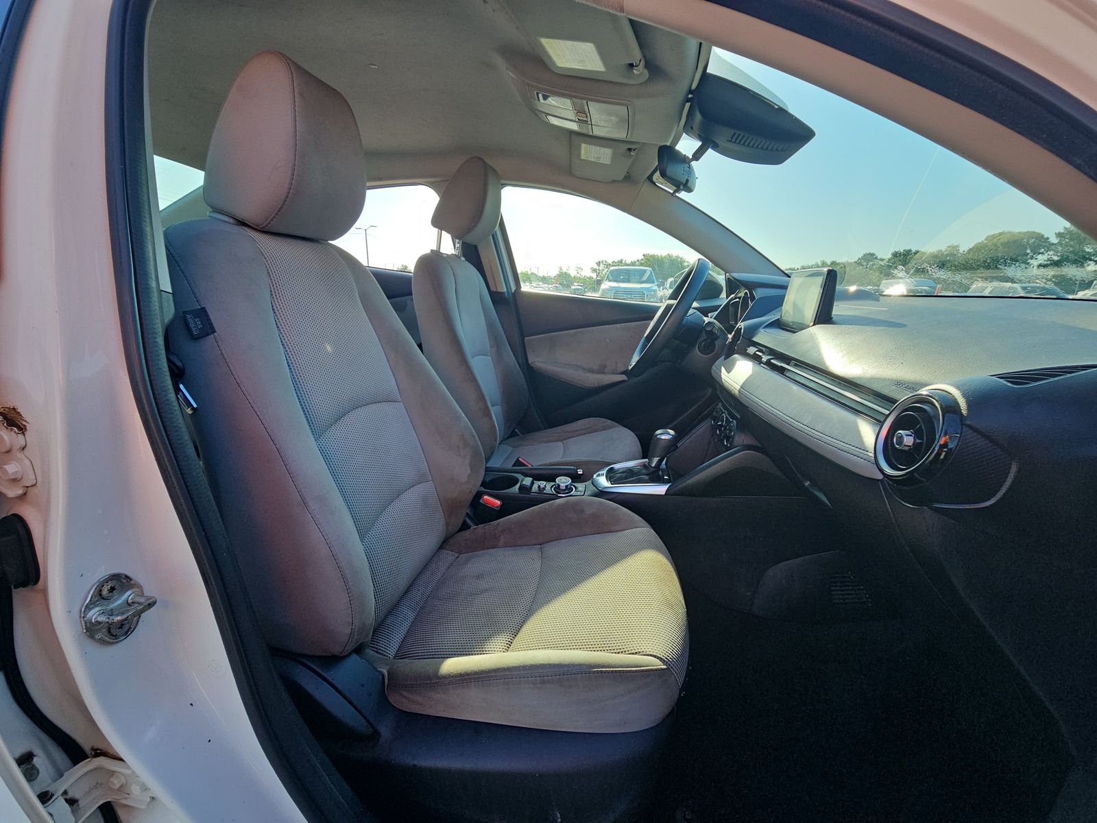 2019 Toyota Yaris LE FWD
