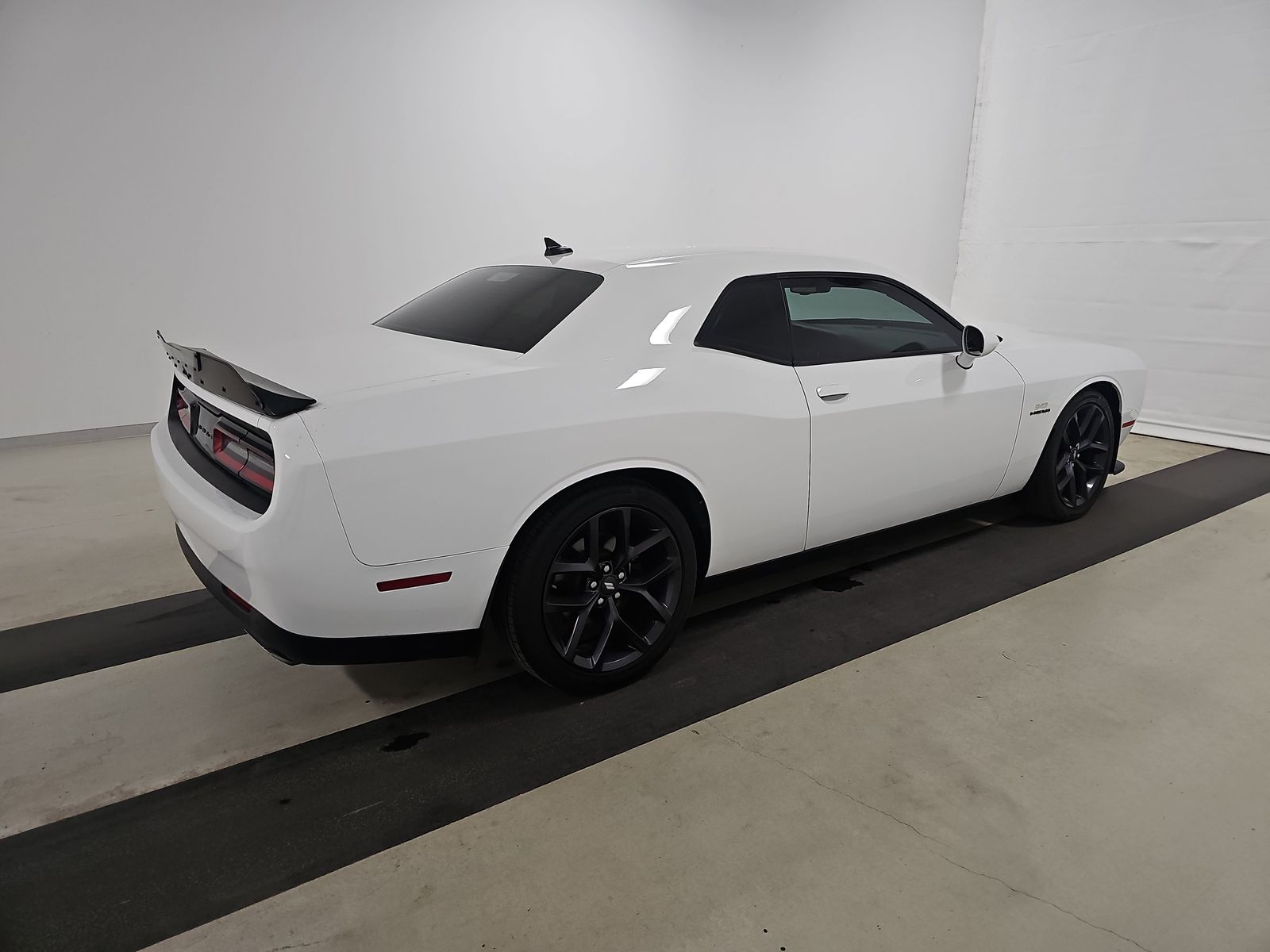 2020 Dodge Challenger R/T RWD
