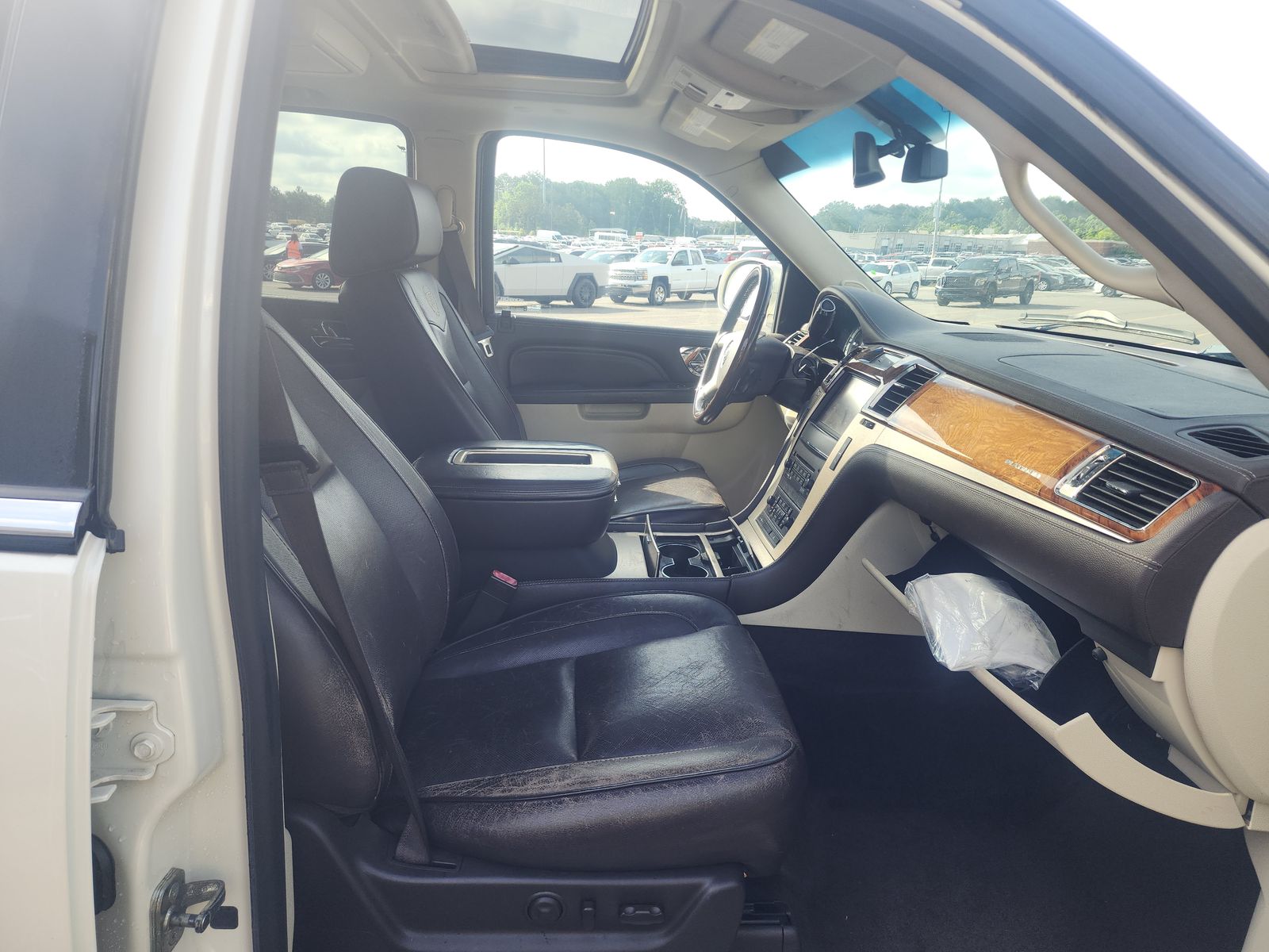 2014 Cadillac Escalade Platinum AWD