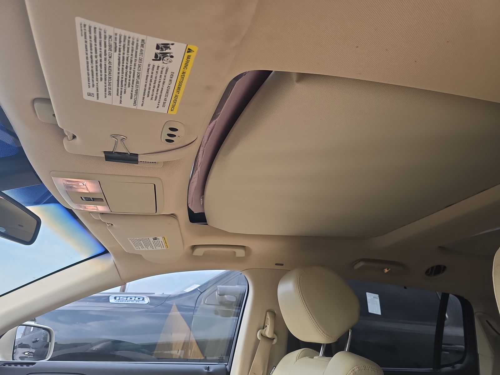 2014 Lincoln MKT Base FWD