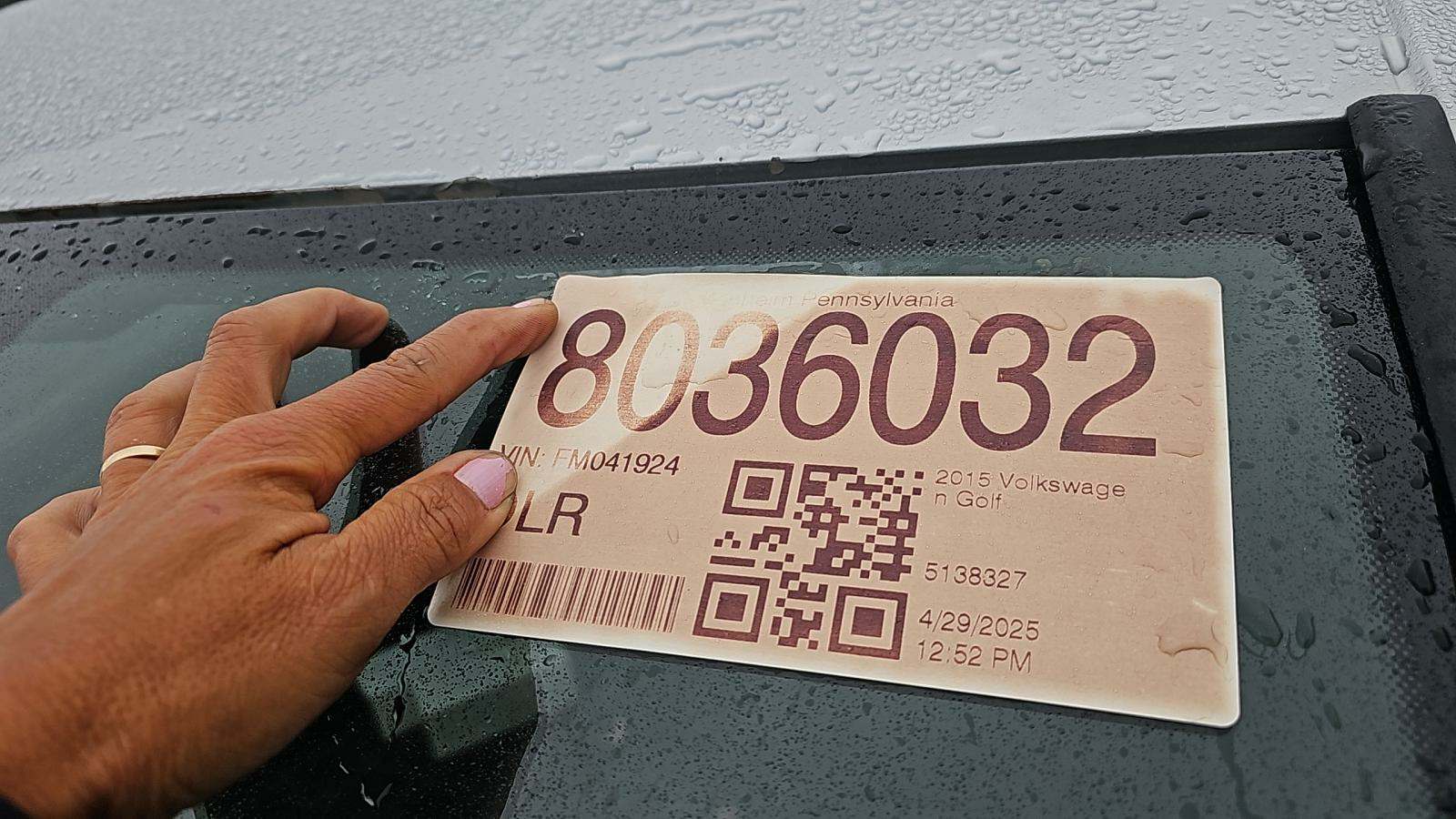 2015 Volkswagen Golf GTI 2.0T S FWD