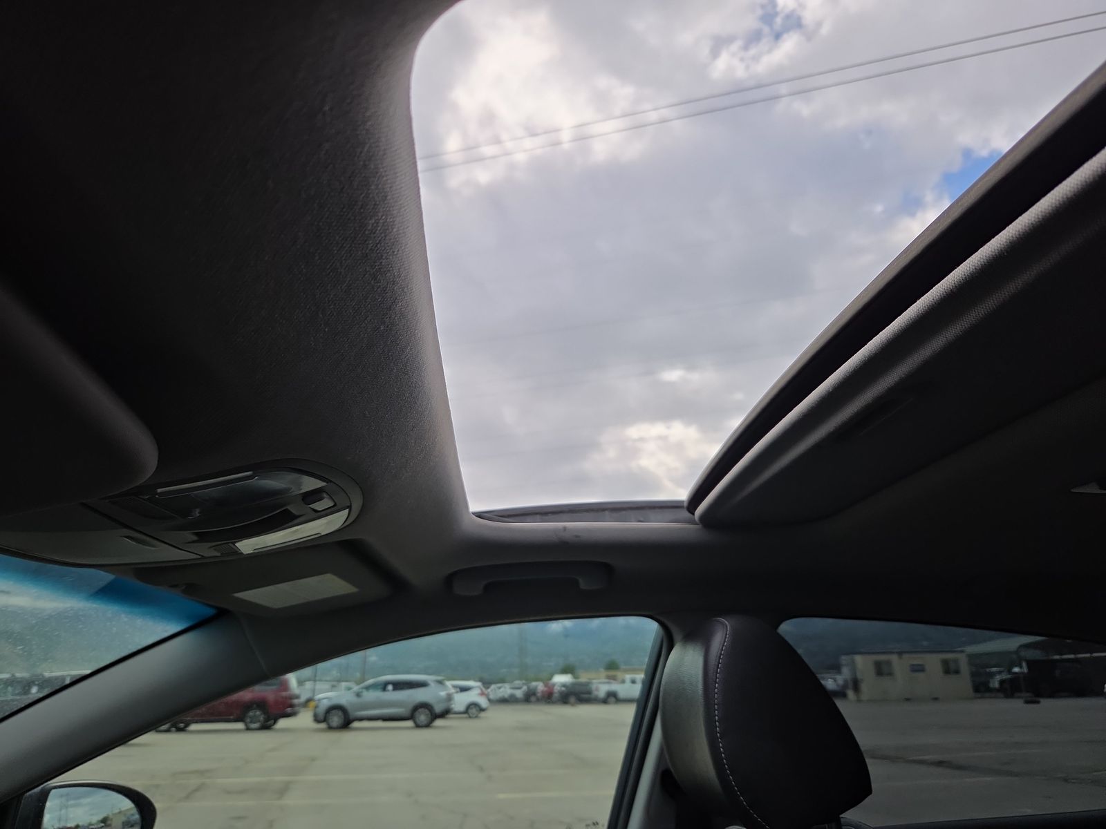 2019 Hyundai Ioniq Plug-In Hybrid Limited FWD