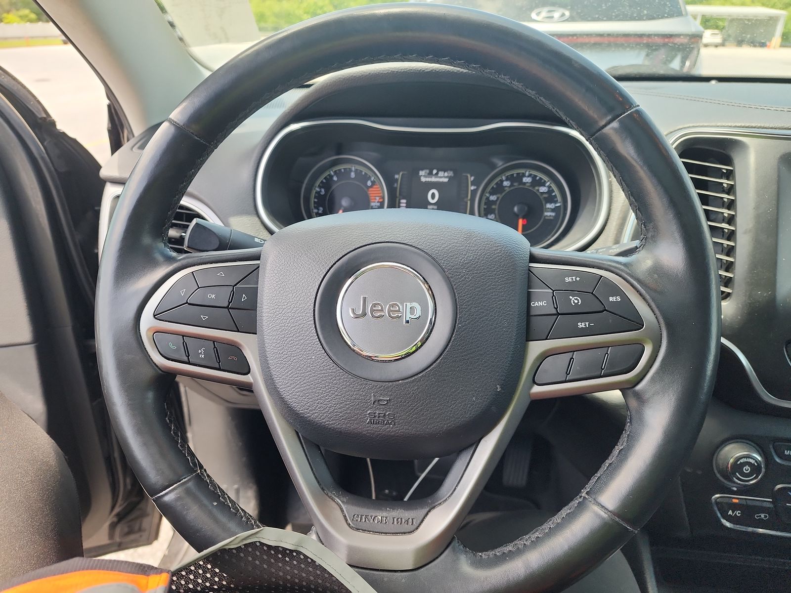 2019 Jeep Cherokee Latitude Plus FWD